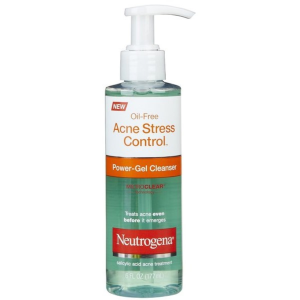 Neutrogena Oil-Free Acne Stress Control Power-Clear Scrub